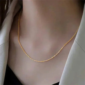 Colar Feminino Clássico de Luxo