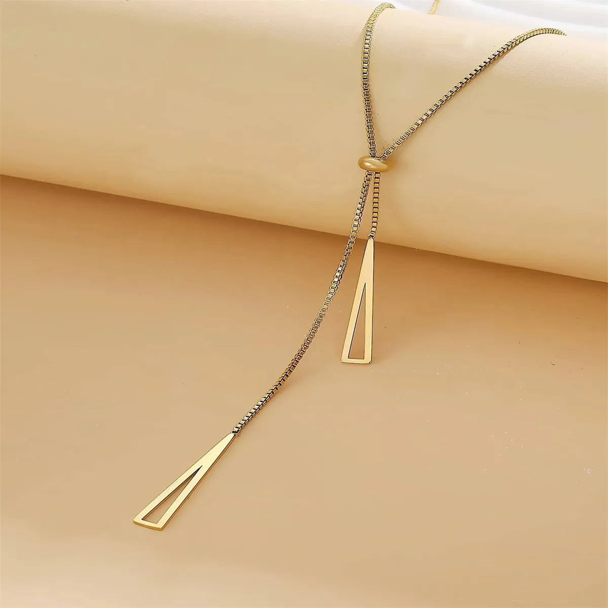 Colar Feminino Harmonia Dourada