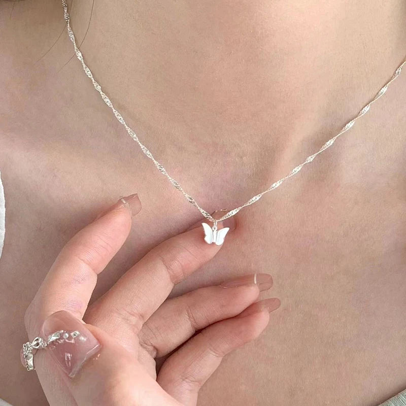 Colar Borboleta em Prata 925 ✨