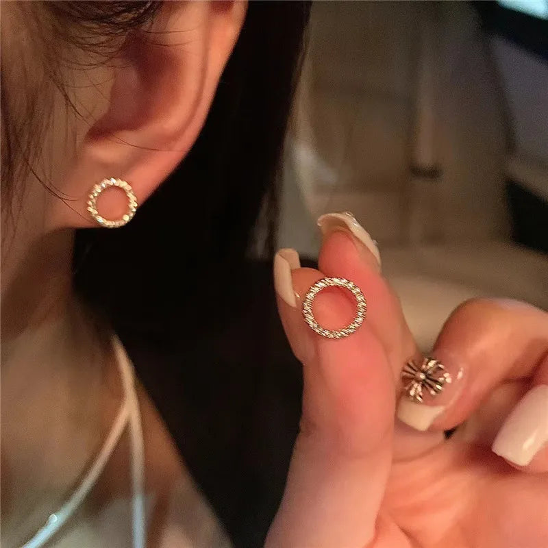 Brinco Círculo de Luz De Prata ✨💎